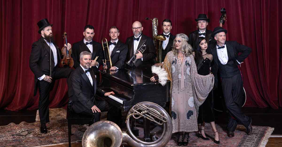Squirrel Nut Zippers at the Newton Theatre