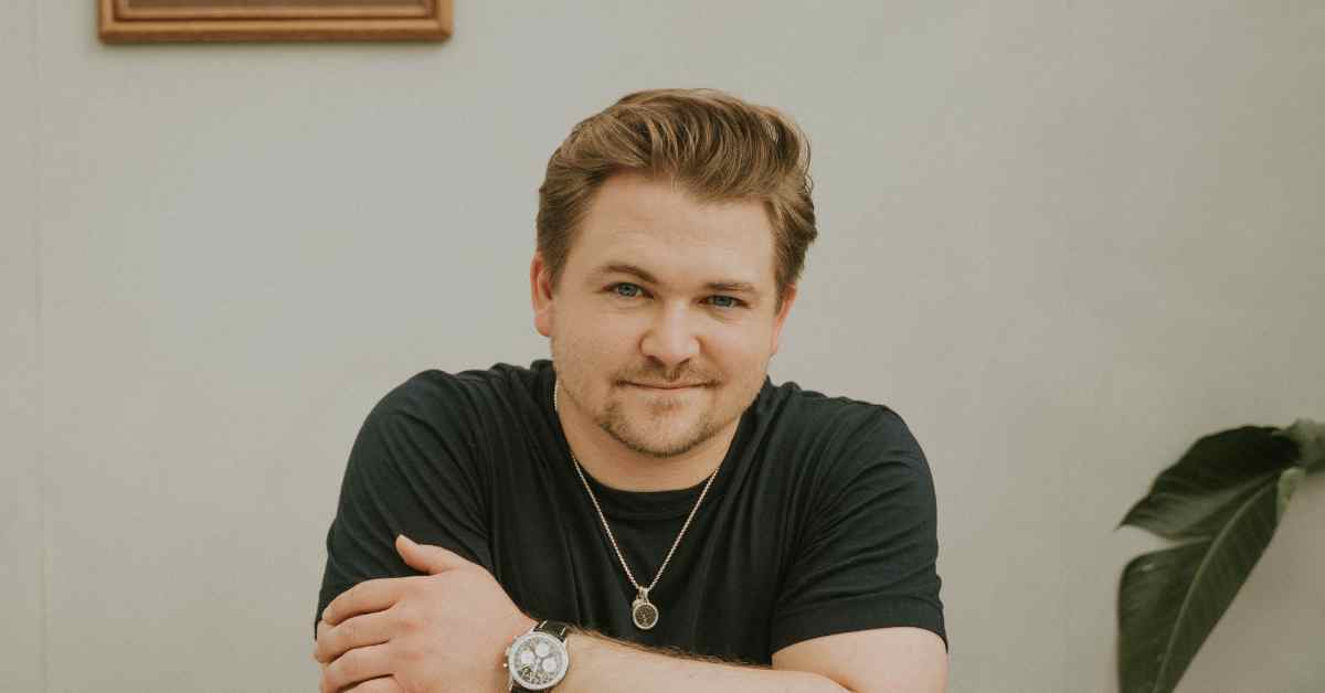 HUNTER HAYES AT THE NEWTON THEATRE